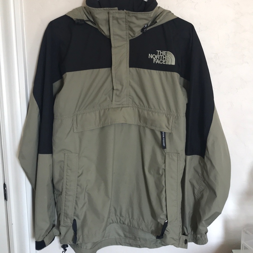 North face windbreaker